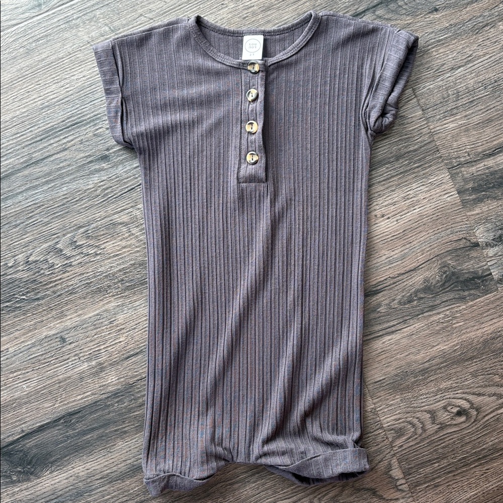 Lou Lou & Co Gray Ribbed Romper 2T